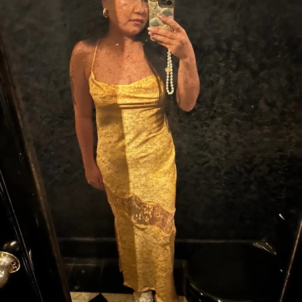 Elegant Yellow Lace Dress